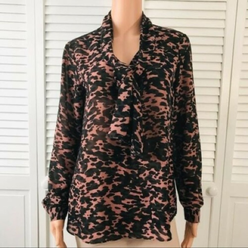 Long sleeve business Cabi blouse